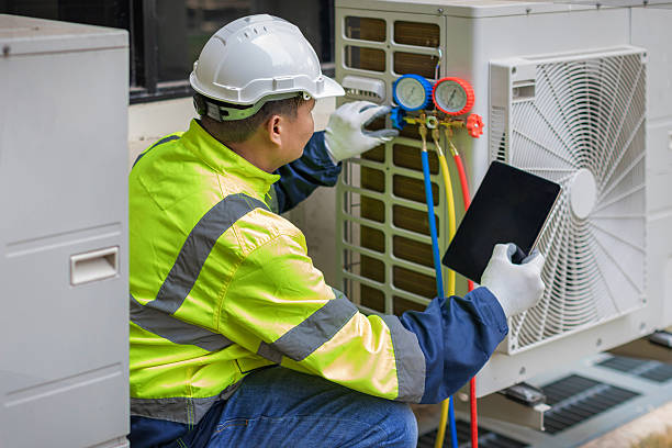 Professional Hvac technician working in Arlington, MN